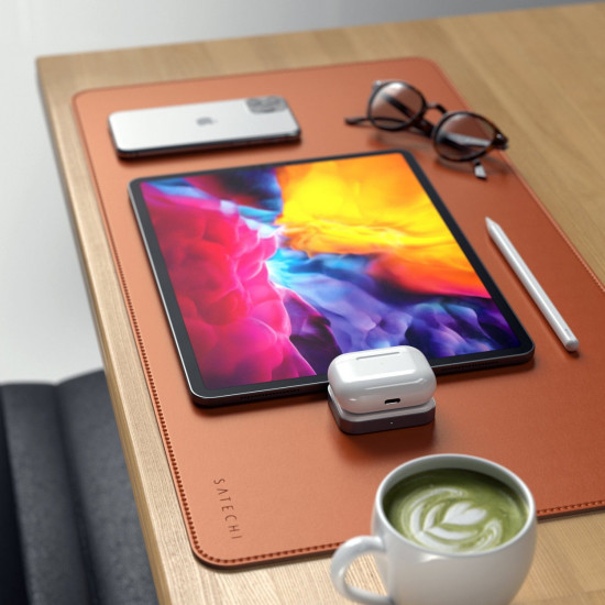 Satechi - USB-C Wireless Charging Dock for AirPods Satechi - USB-C Wireless Charging Dock for AirPods