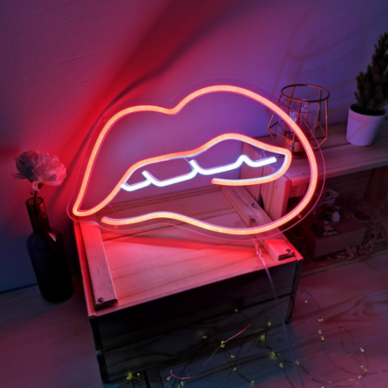 Candy Shock - Led Sign 40 Biting Lips (red/cold white) Candy Shock - Led Sign 40 Biting Lips (red/cold white)