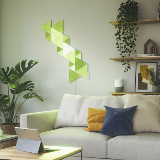 Nanoleaf - Shapes Triangles Mini Kit (starter+9) Nanoleaf - Shapes Triangles Mini Kit (starter+9)