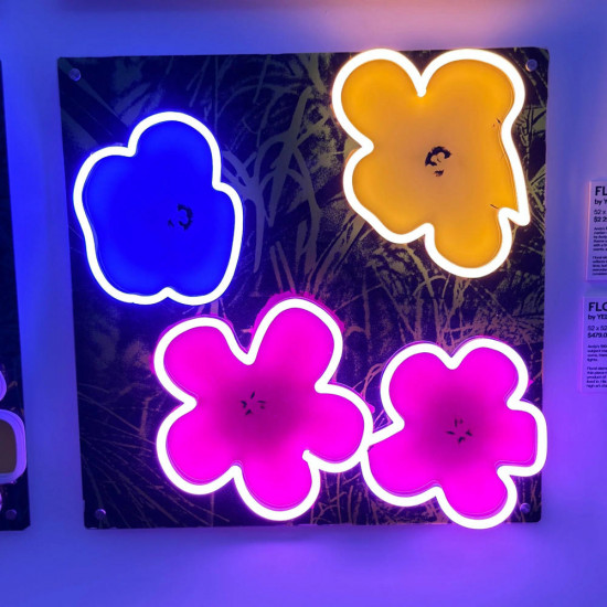Yellowpop - Andy Warhol Flowers Yellowpop - Andy Warhol Flowers